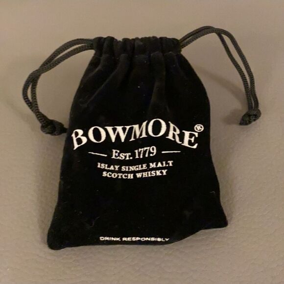 Bowmore Whiskey Stones - Picture 2 of 2